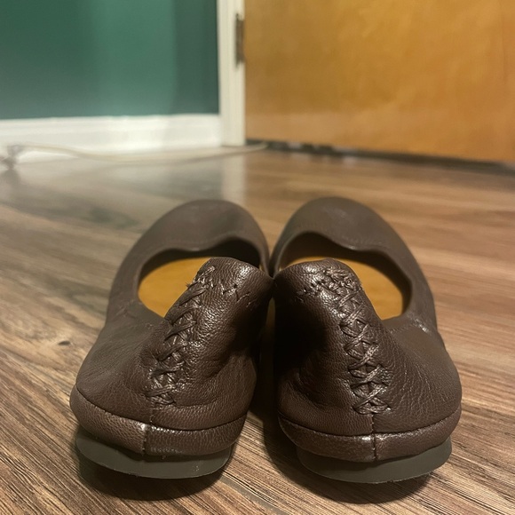 NWOT Lucky Brand Emmie Flats in Brown 🤎 - Picture 3 of 4